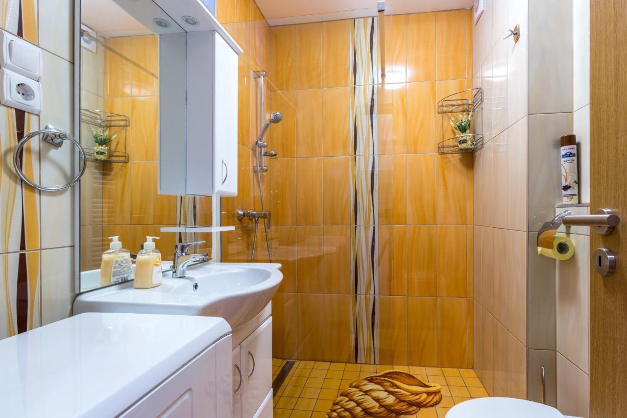Best Apartments Szeged Esterno foto