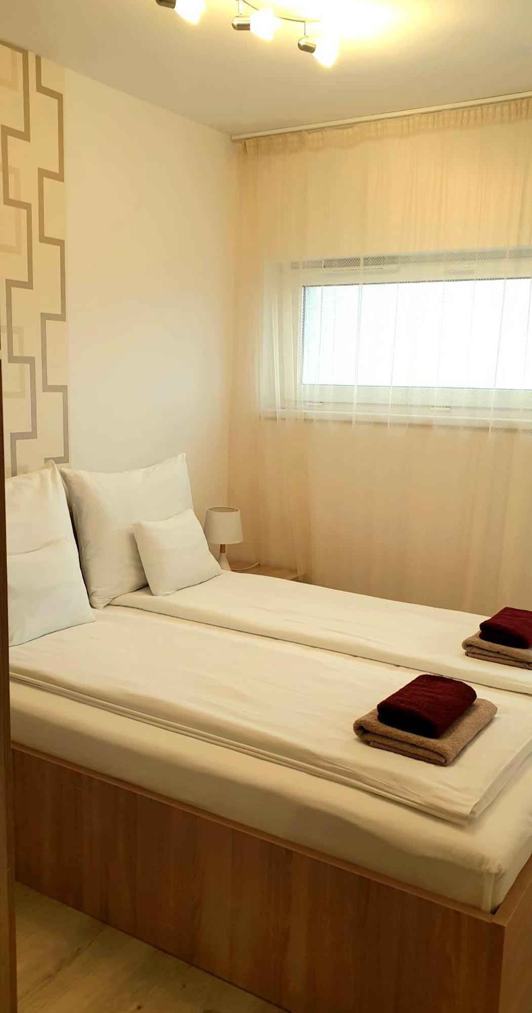 Best Apartments Szeged Esterno foto