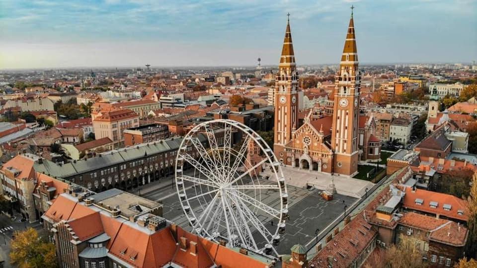 Best Apartments Szeged Esterno foto